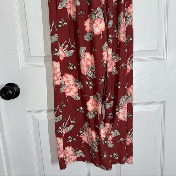 S53 No Boundaries Muted Red and Pink Floral Jumpsuit Flowing Fit - Picture 8 of 13
